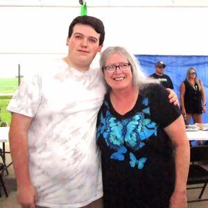 Meet your Posher, Aaron